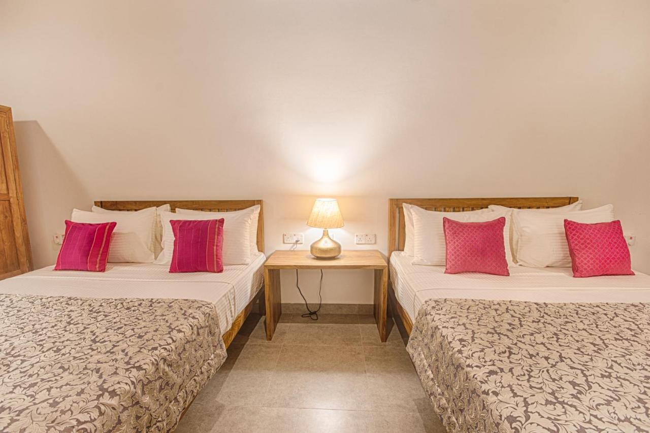Gracian Villa Канди Экстерьер фото