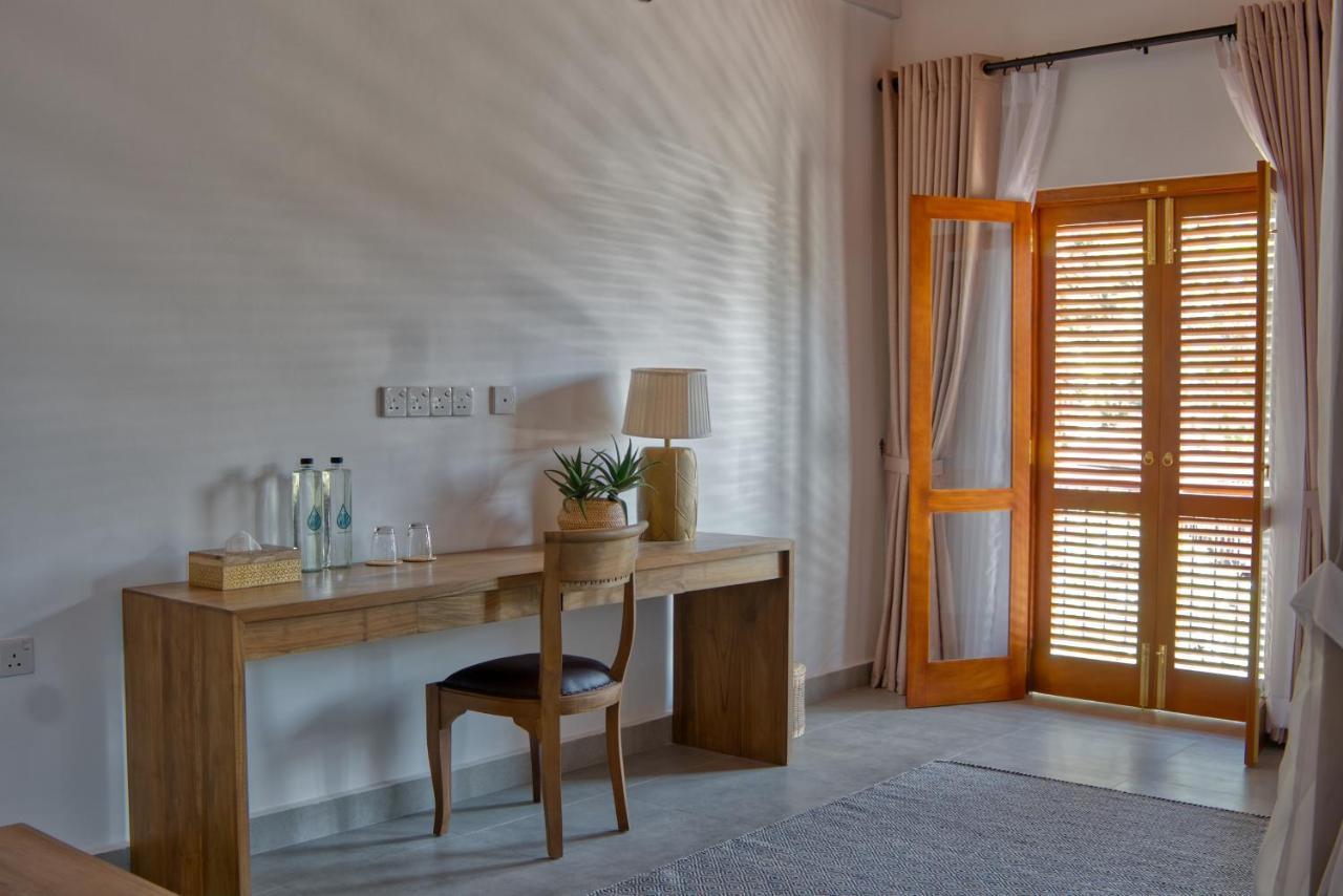 Gracian Villa Канди Экстерьер фото