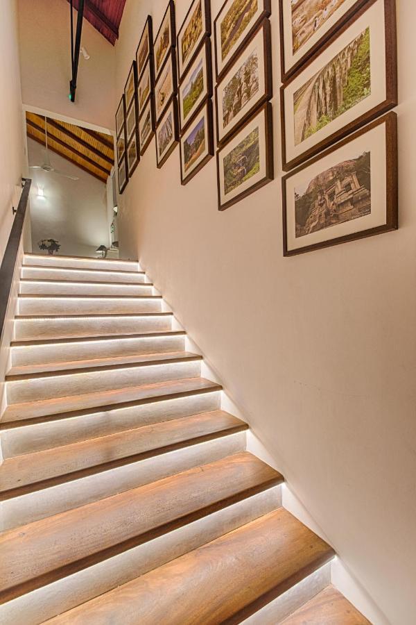 Gracian Villa Канди Экстерьер фото